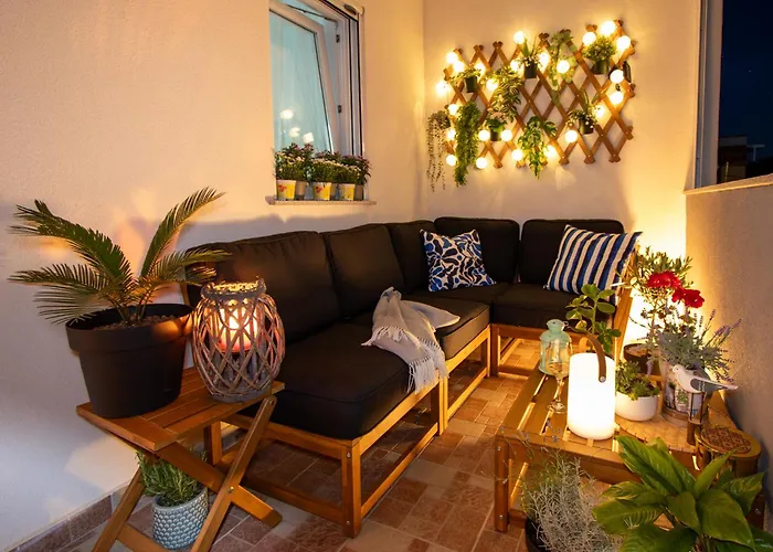 Relax Mandre 200M From The Beach Sea View